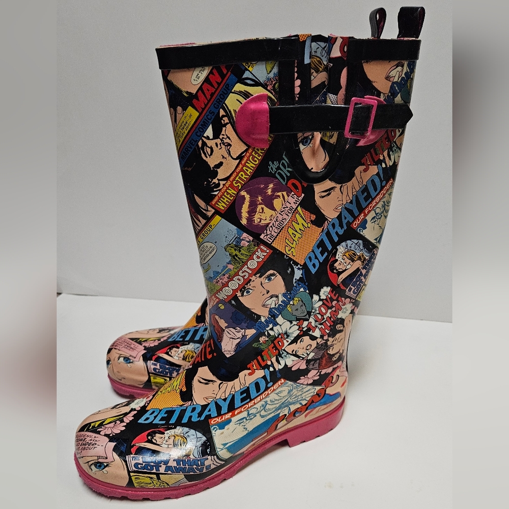 Comic Print Rain Boots